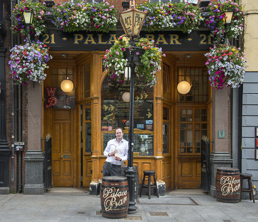 Pubs of Ireland | Top 10 Best Pubs to Visit in Ireland - Katie Daly's Ireland